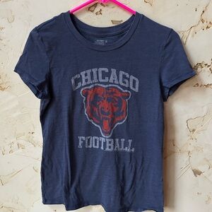 🏈 Old Navy Chicago Bears Distressed Tee – Short Sleeve | Gently Worn 🐻